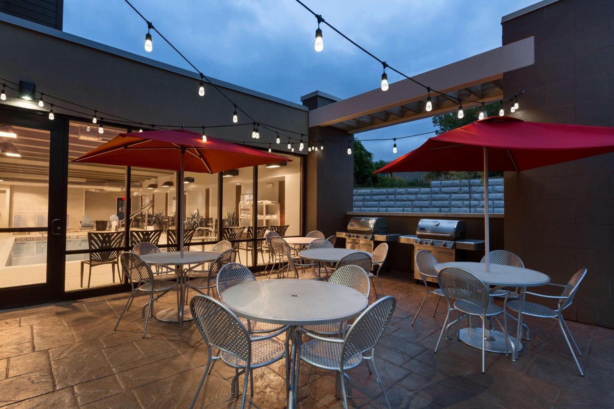 Home2 Suites By Hilton Rochester Henrietta, Ny Exterior photo